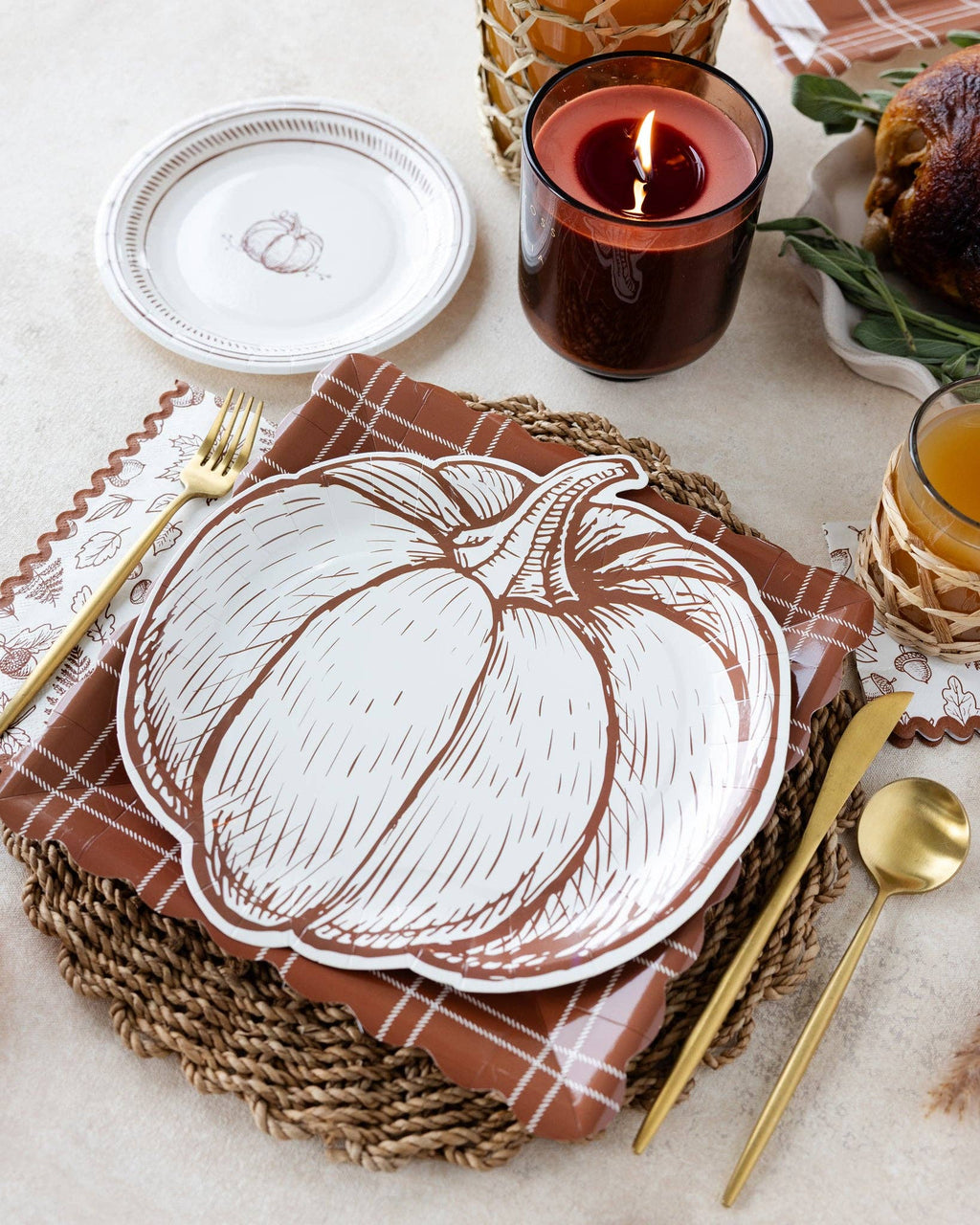 Pumpkin Line Art Plate Set