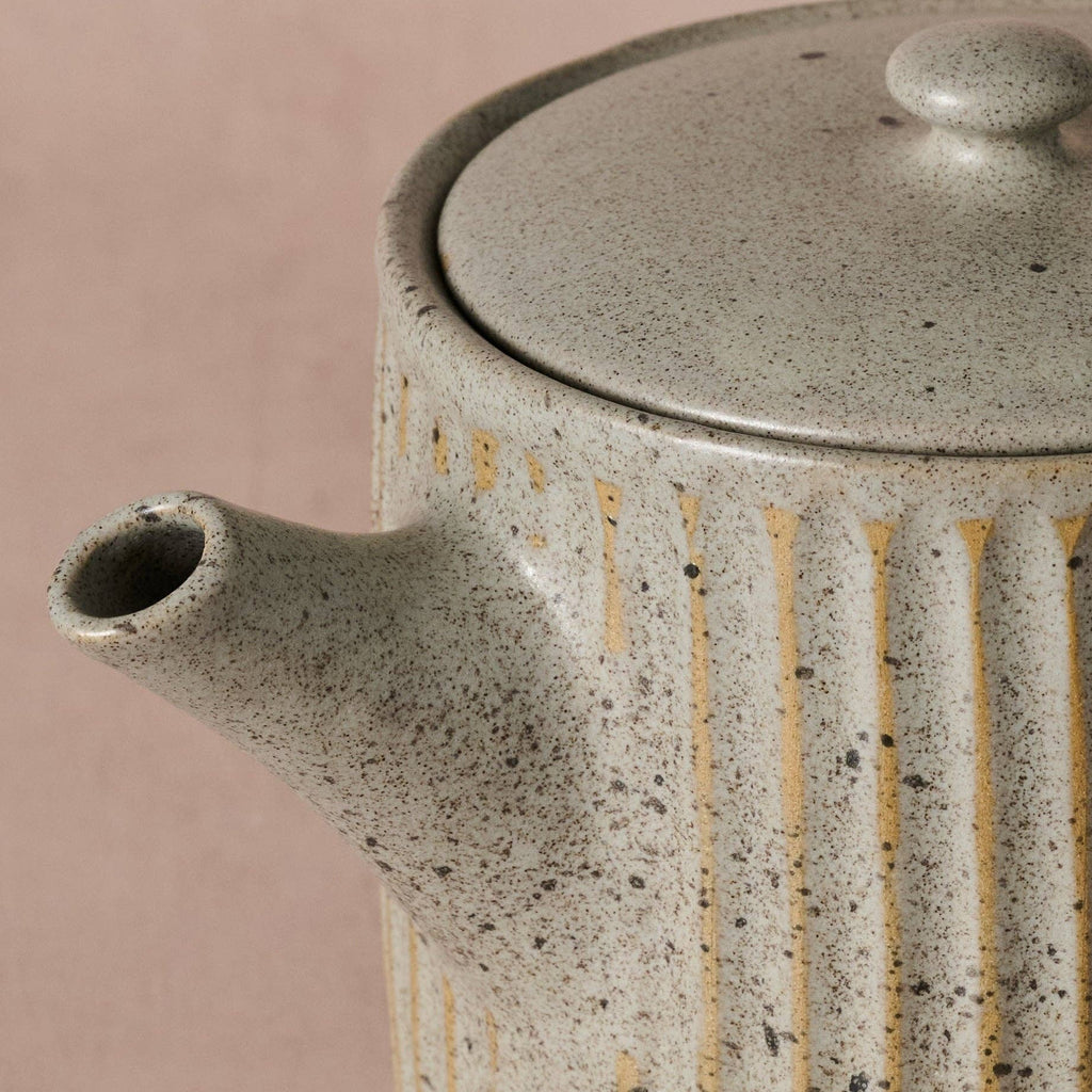 Sundara Fluted Teapot | In Shoppe Pickup Only