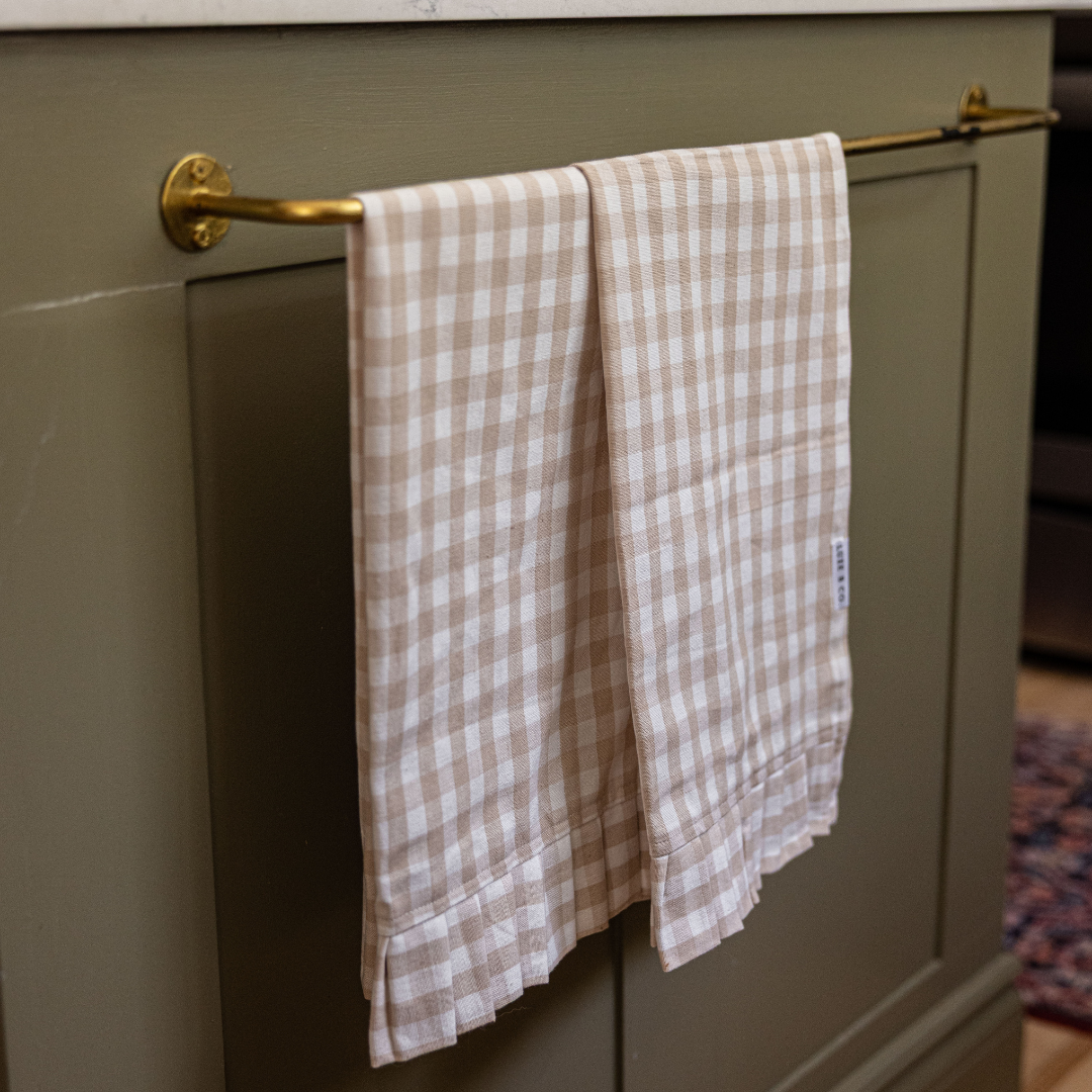 Ruffle Dish Towels | Beige Gingham