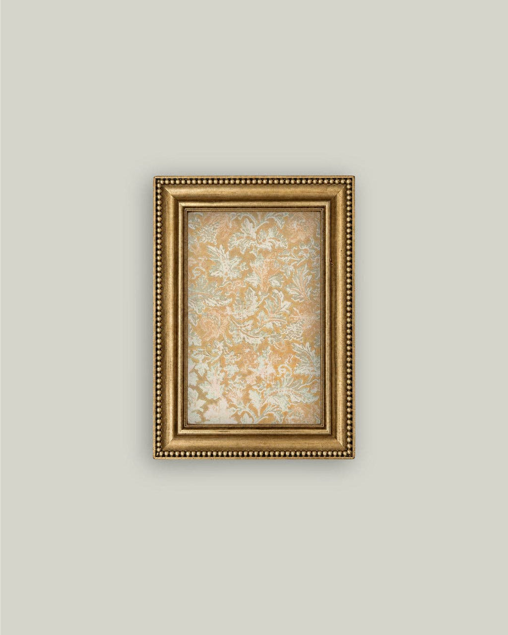 Classic Gold Frame