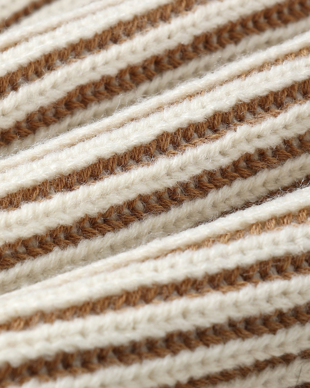 Relaxed Knit Sweater l Gold