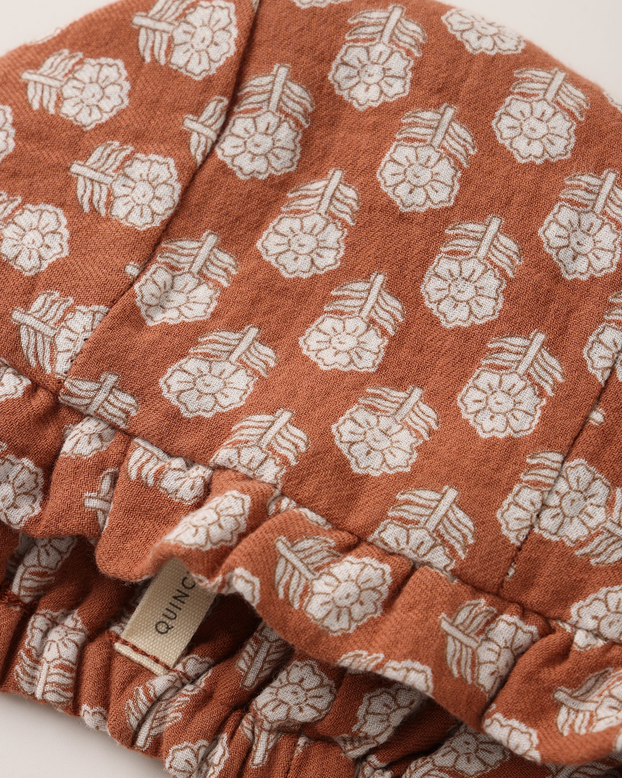 Woven Ruffle Bonnet l Holiday Fleur